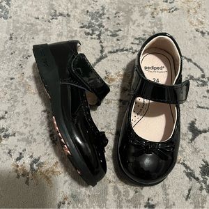 Black Mary Janes Pediped